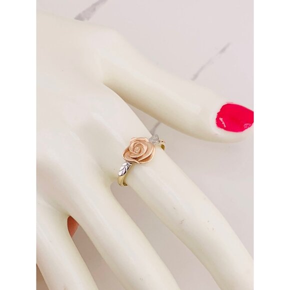 ❤️ 10k solid gold rose flower ❤️ Size 7 - Picture 7 of 8